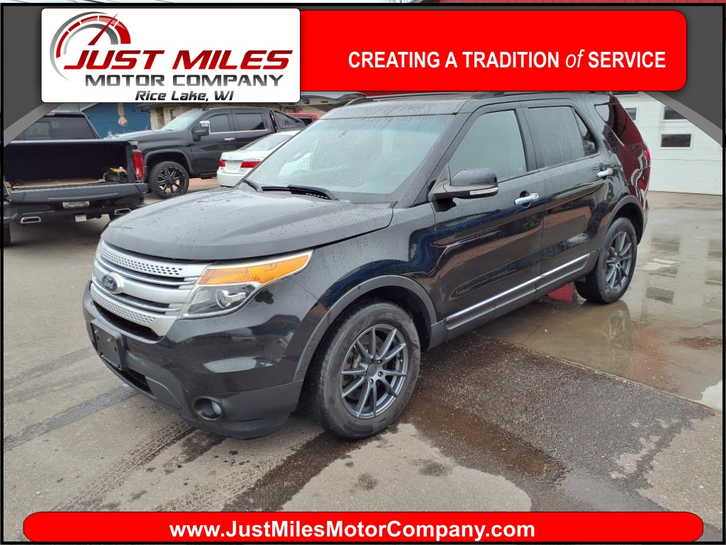 2015 Ford Explorer XLT - main photo