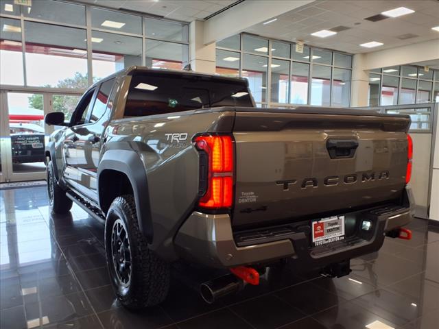 2025 Toyota Tacoma TRD Off-Road V6