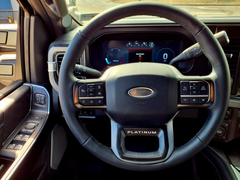 F-350 Super Duty SuperCrew Platinum