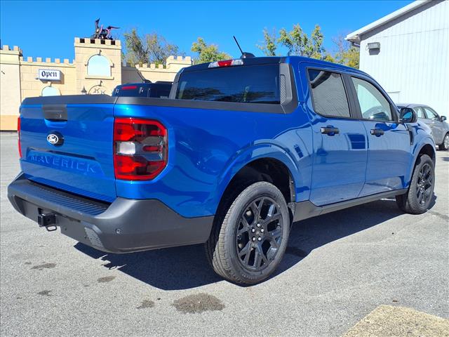 2025 Ford Maverick XLT photo 2