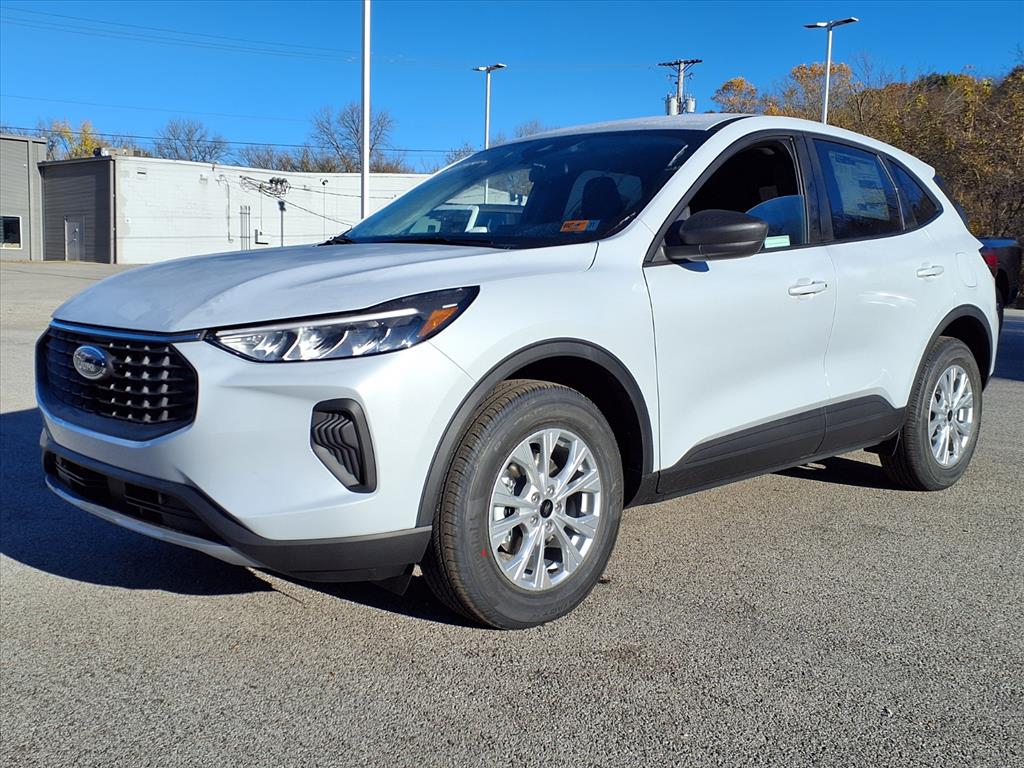 2026 Ford Escape Active photo 2