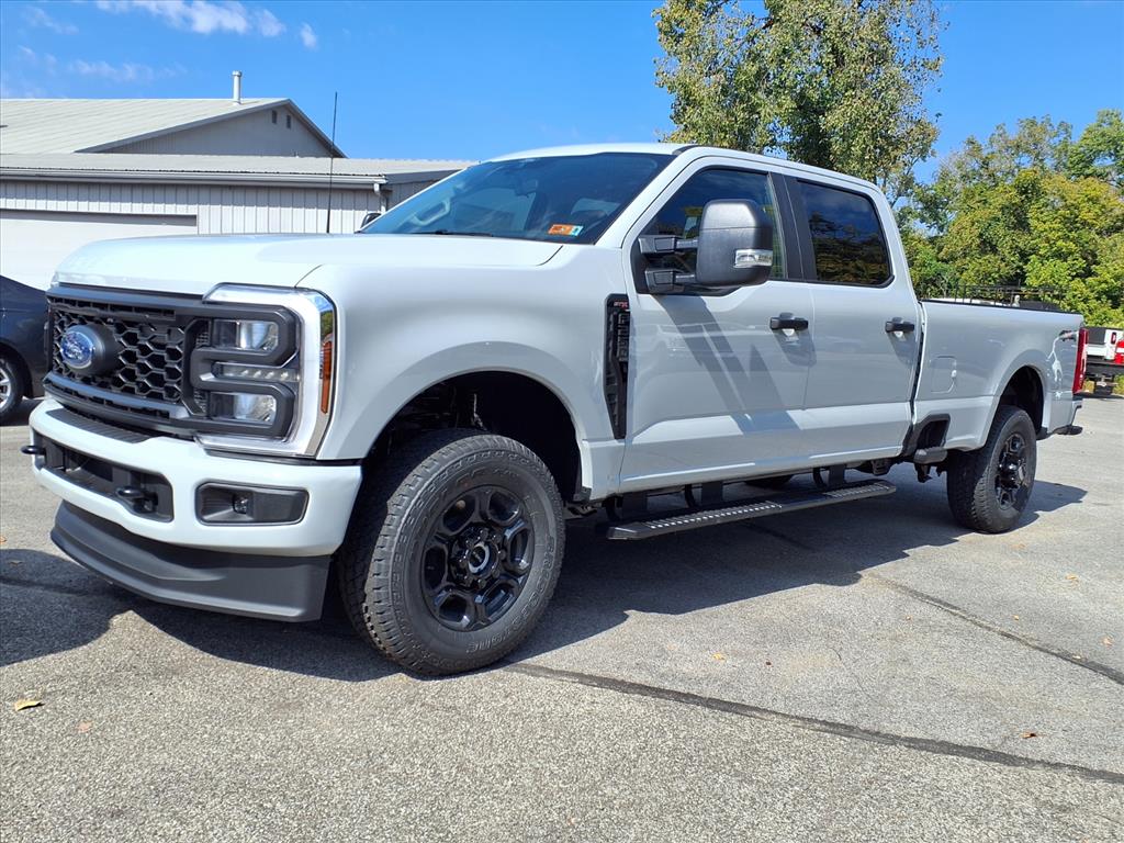 2026 Ford F-250 XL photo 2