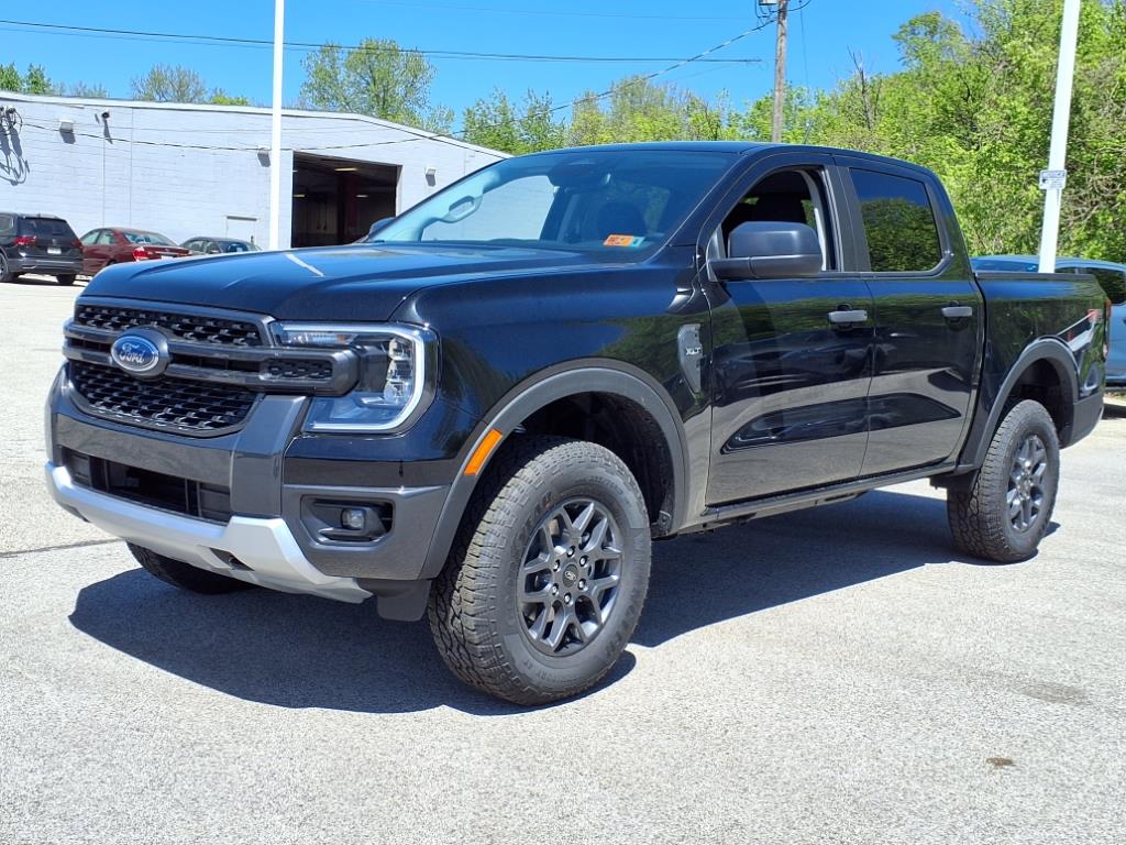 2025 Ford Ranger XLT photo 2