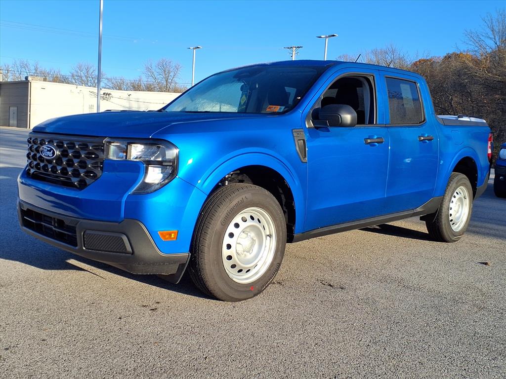 2025 Ford Maverick XL photo 2