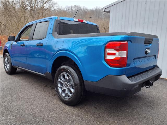 2025 Ford Maverick XLT photo 3
