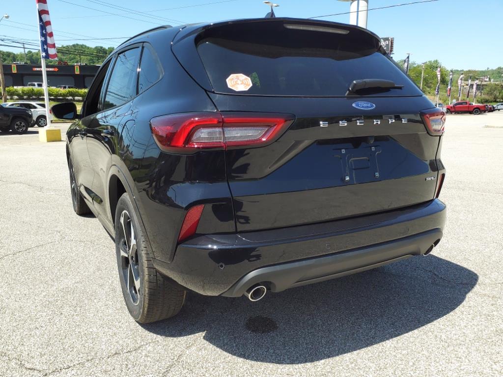 2024 Ford Escape ST-Line Select photo 3