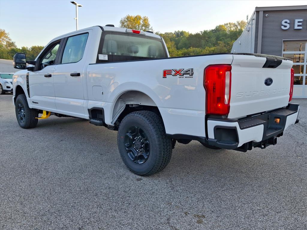 2026 Ford F-250 XL photo 3