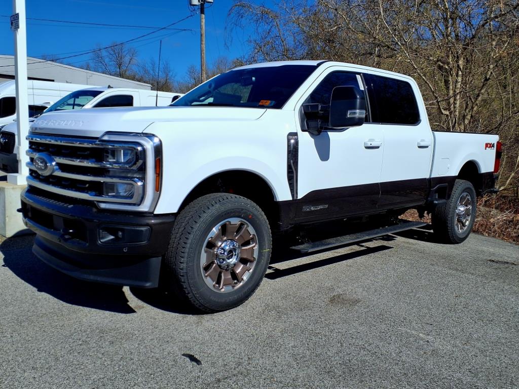 2025 Ford F-250 King Ranch photo 3