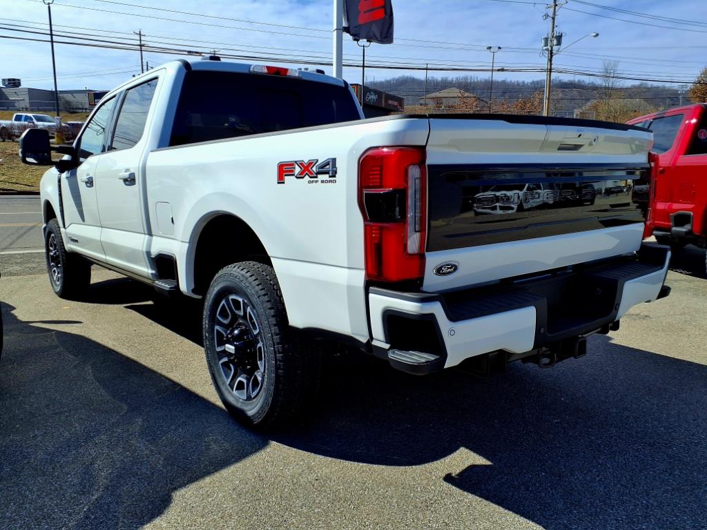 F-350 Super Duty SuperCrew Platinum