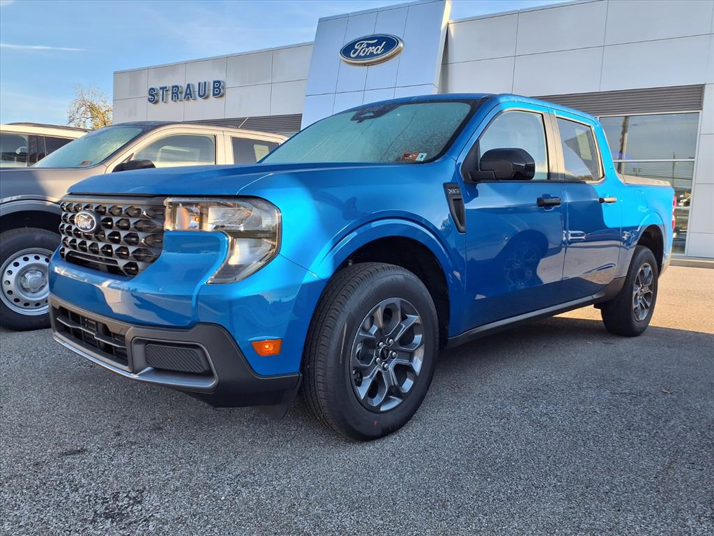 2025 Ford Maverick XLT photo 3