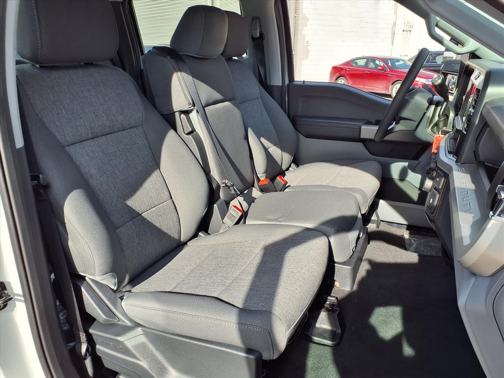 2026 Ford F-250 XL photo 4