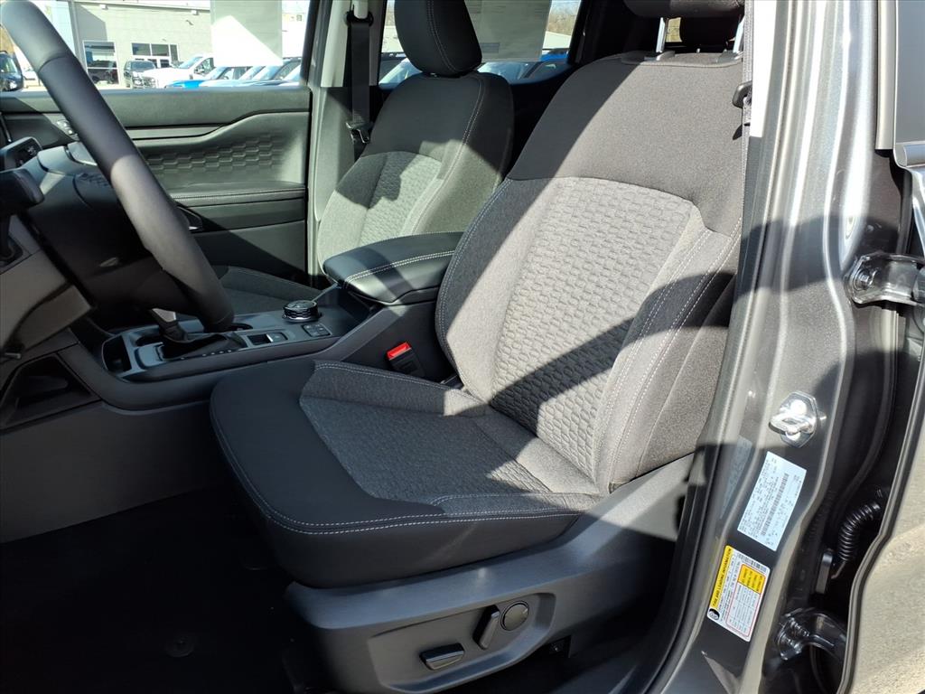 2025 Ford Ranger XLT photo 3