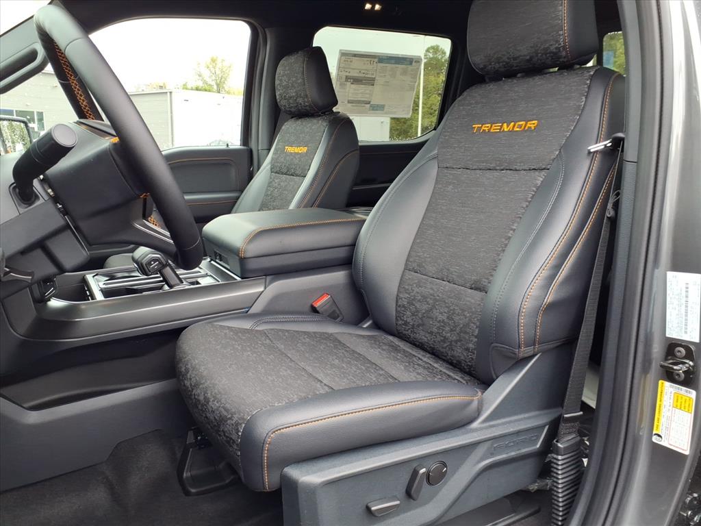 2025 Ford F-150 Tremor photo 4