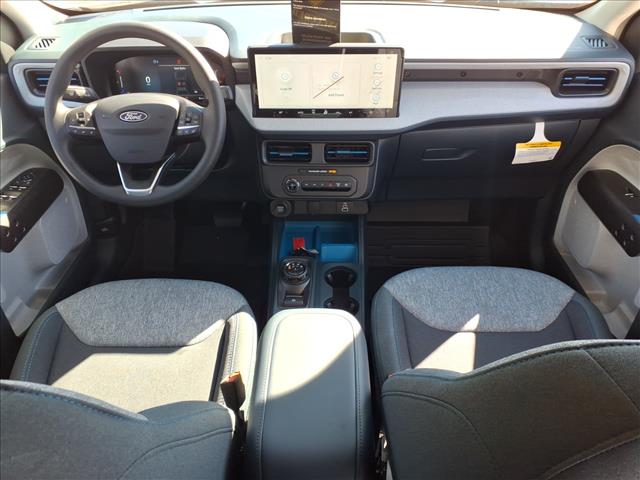 2025 Ford Maverick XLT photo 4