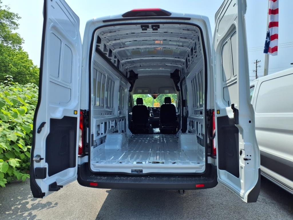 Transit Van 350HD High Roof w/148-inch EL WB DRW