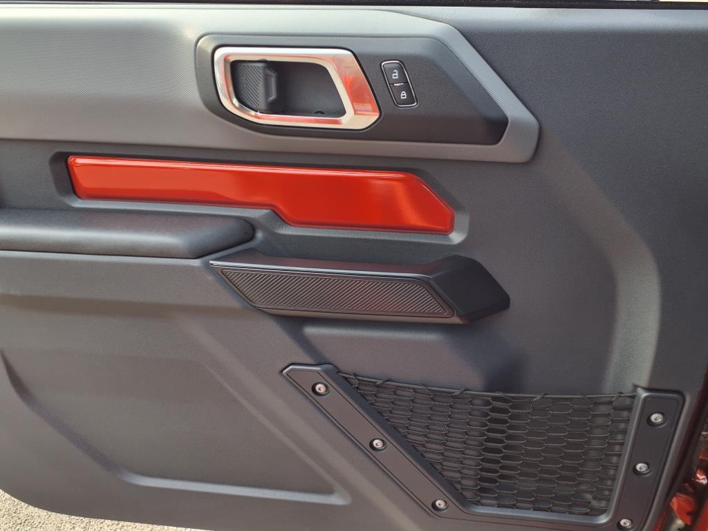Bronco 2-Door Black Diamond