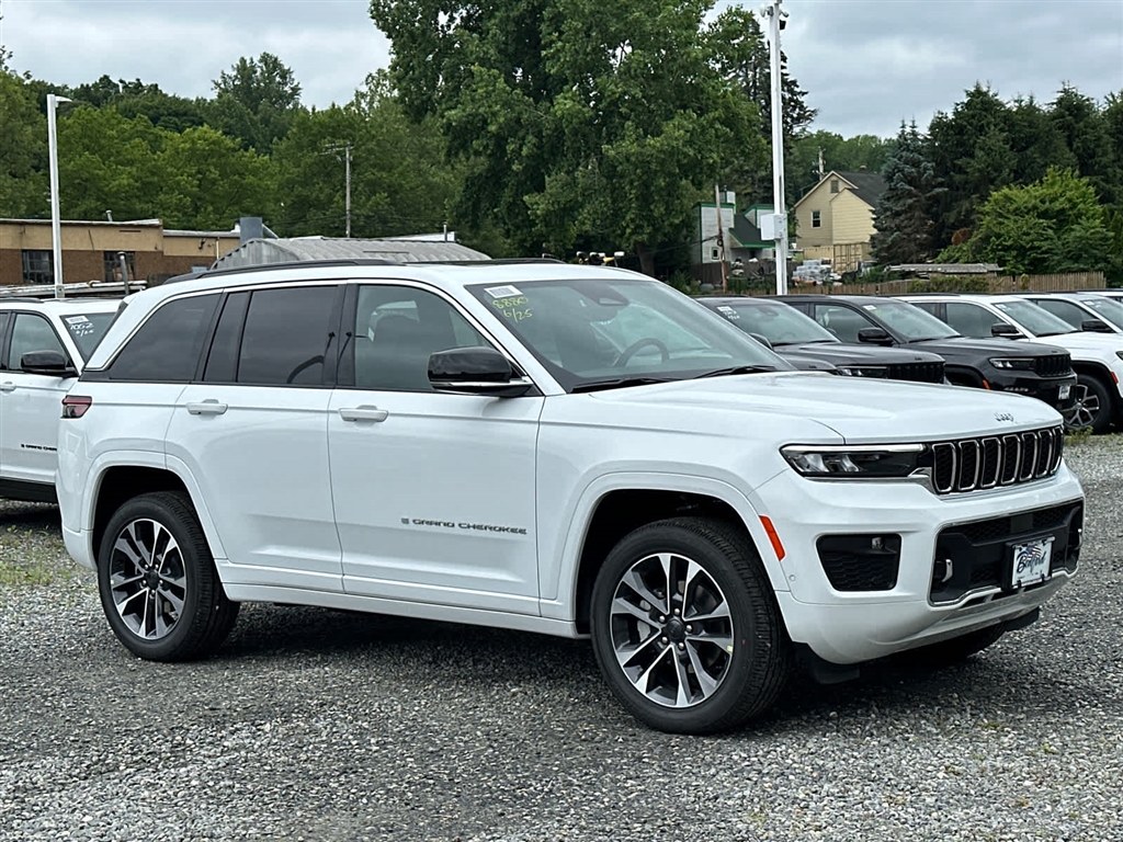 2025 Jeep Grand Cherokee Overland