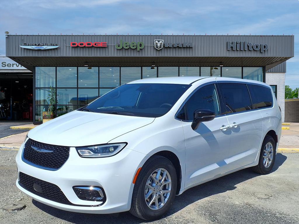 2026 Chrysler Pacifica Limited photo 2