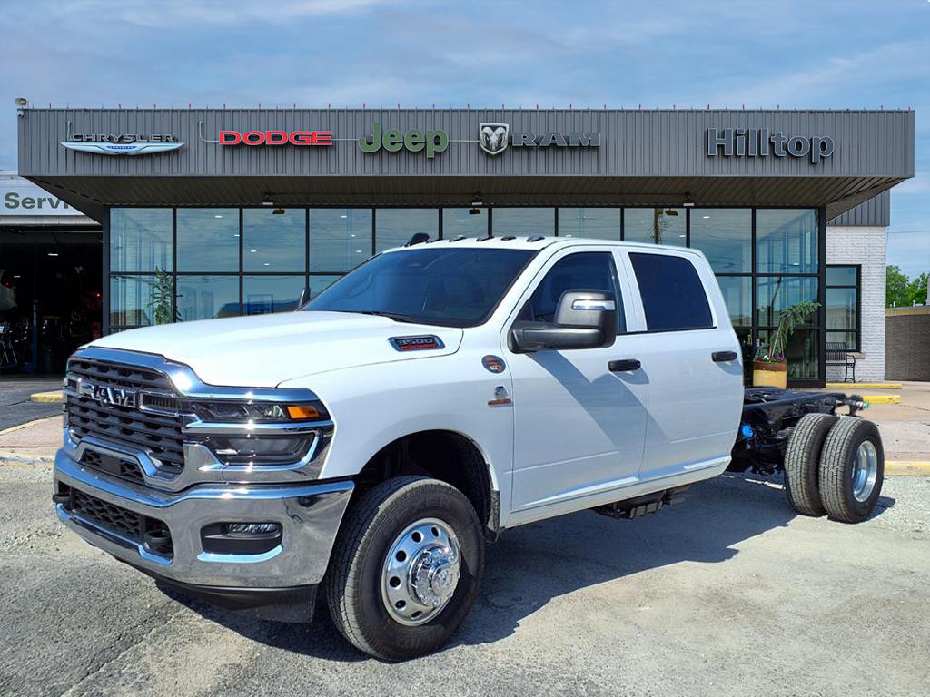 2026 Ram 3500 Laramie photo 2