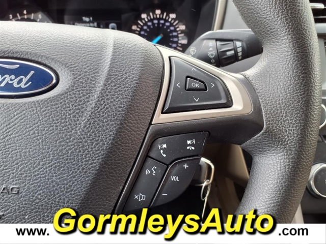2014 Ford Fusion SE photo 9