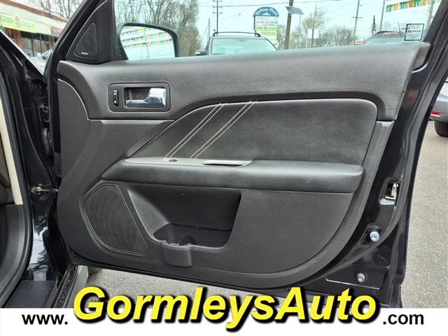 2011 Ford Fusion Sport:147945B