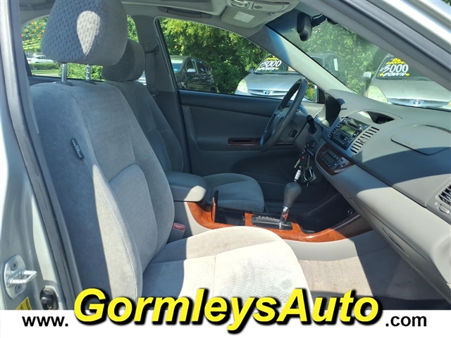 2004 Toyota Camry LE:277586B