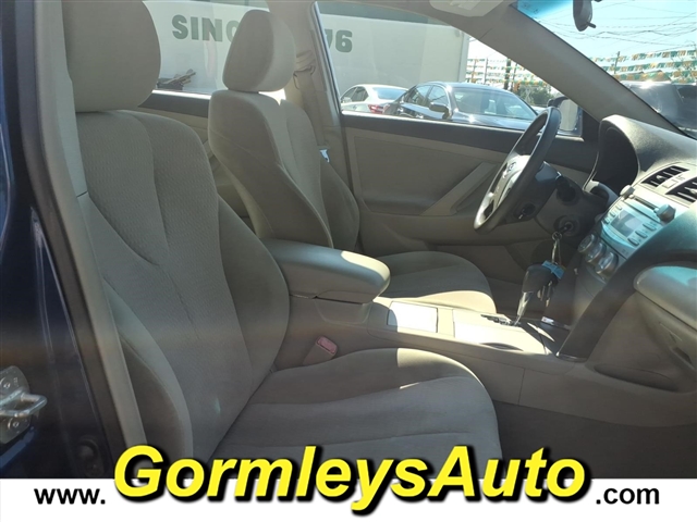 2010 Toyota Camry Base:040406B
