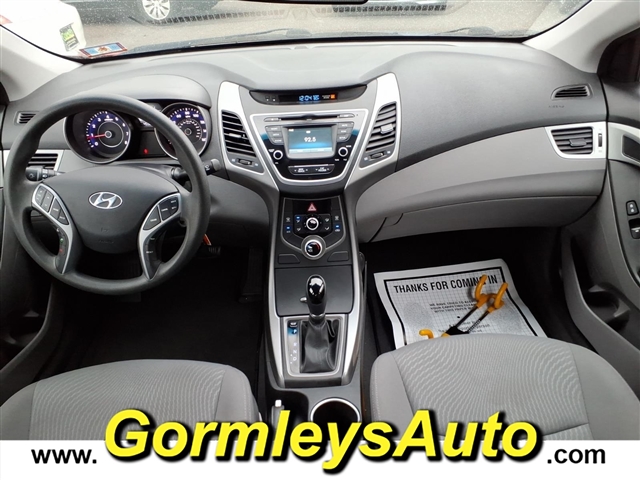 2016 Hyundai ELANTRA Limited:766706B