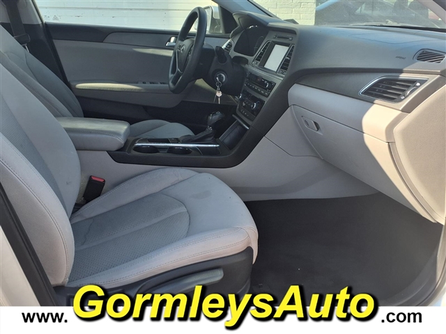 2016 Hyundai SONATA Base:331753B