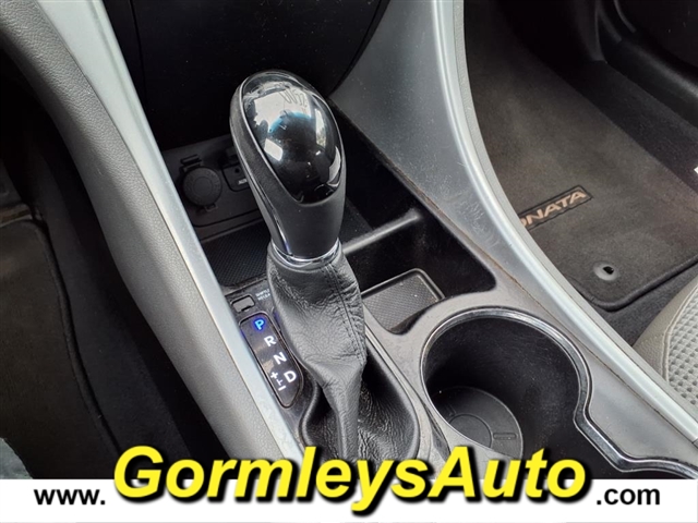 2011 Hyundai Sonata SE photo 10