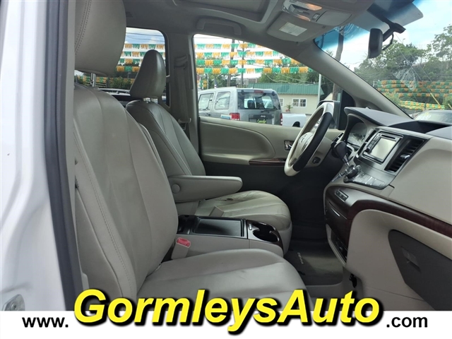 2013 Toyota Sienna XLE 8-Passenger:339481B