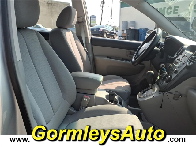 2007 Kia Rondo LX:089888B