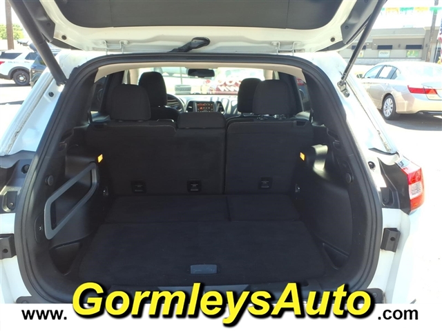 2017 Jeep Cherokee Latitude:512833B