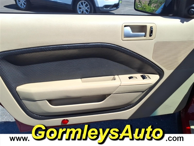 2008 Ford Mustang V6 Deluxe:144760B