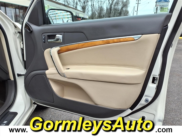 2012 LINCOLN MKZ Base:829244B