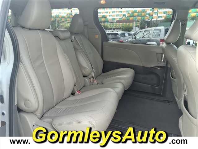 2013 Toyota Sienna XLE 8-Passenger:339481B