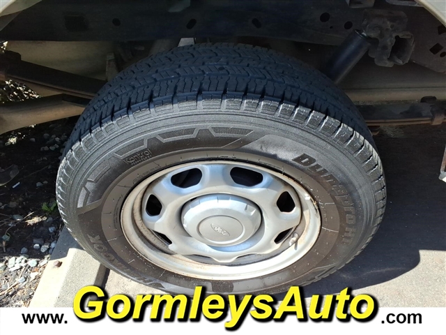 2013 Ford F-150 XL:D68004B