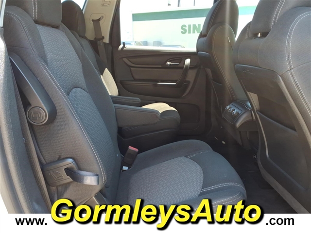 2017 Chevrolet Traverse LT:179902B