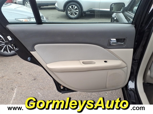 2011 Ford Fusion S:326633B