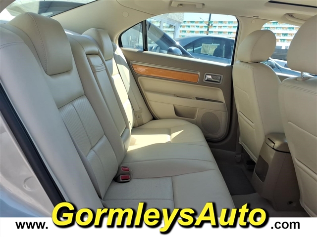 2007 LINCOLN MKZ Base:631895B