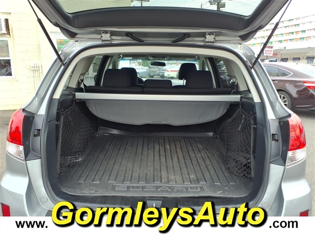 2011 Subaru Outback 2.5i Premium:321824B