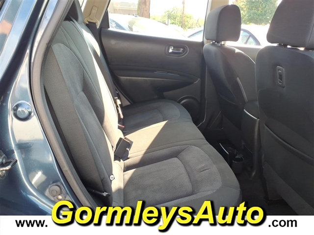 2013 Nissan Rogue S:138738B