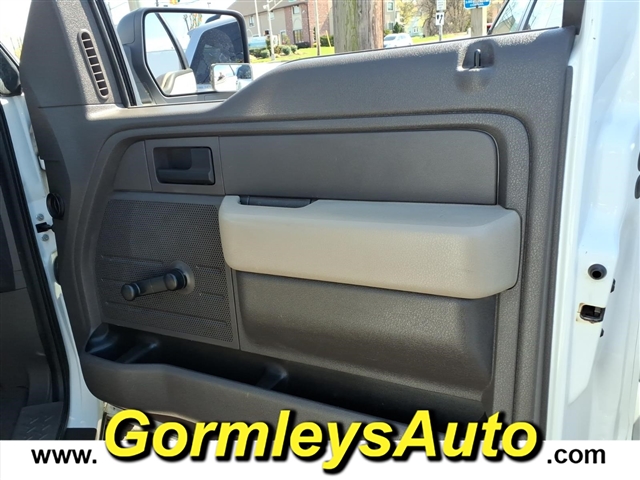 2010 Ford F-150 XL:E01464B