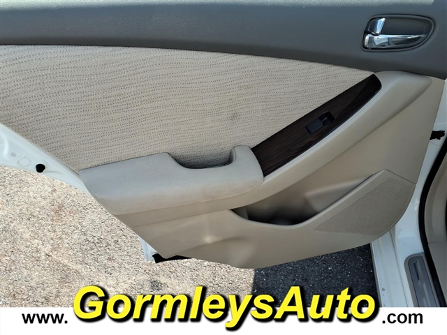 2010 Nissan Altima 2.5 S:506560B