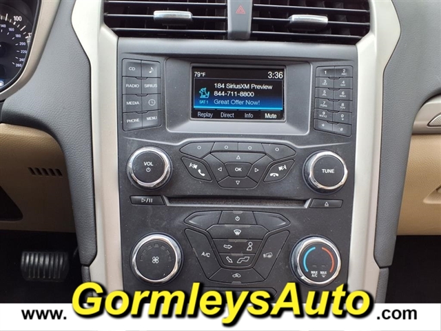 2014 Ford Fusion SE photo 12