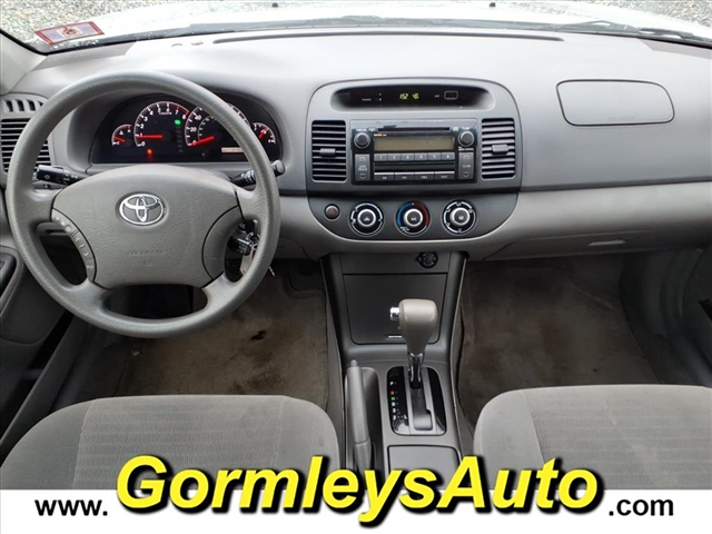 2005 Toyota Camry LE:027197B