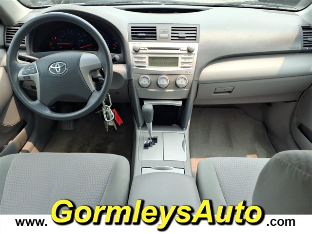 2010 Toyota Camry Base:525575B
