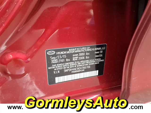 2016 Hyundai ELANTRA Limited:766706B
