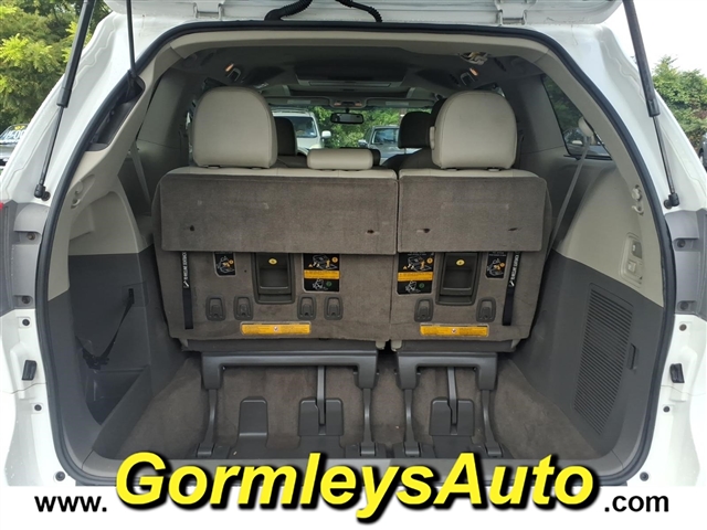2013 Toyota Sienna XLE 8-Passenger:339481B