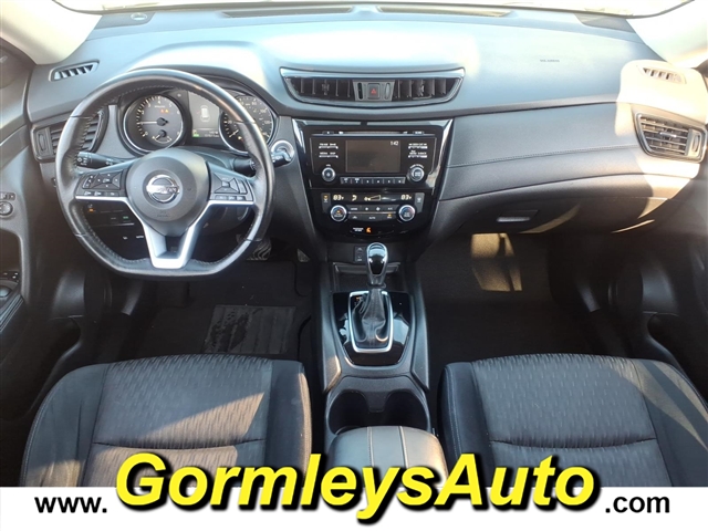 2017 Nissan Rogue S:151585B